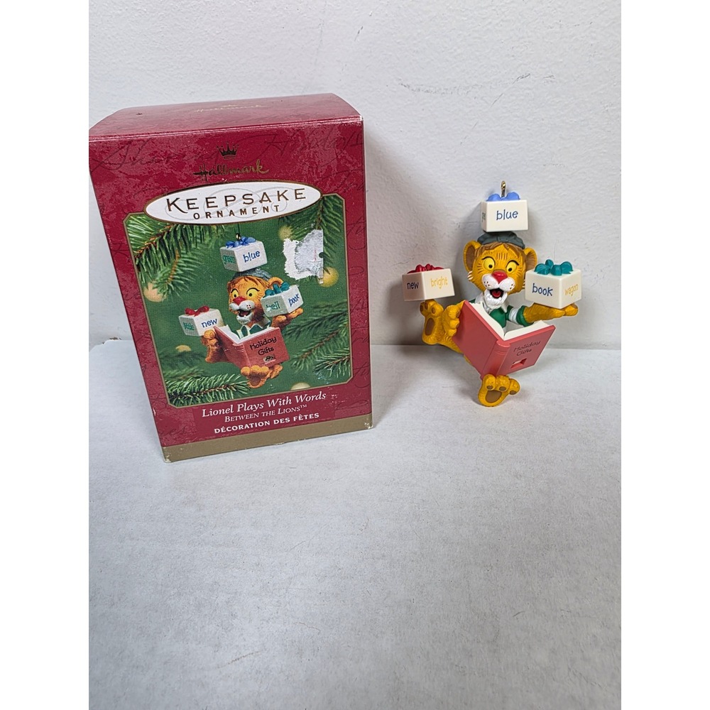 Lionel Plays with Words - 2001 Hallmark Keepsake Ornament Between the Lions
